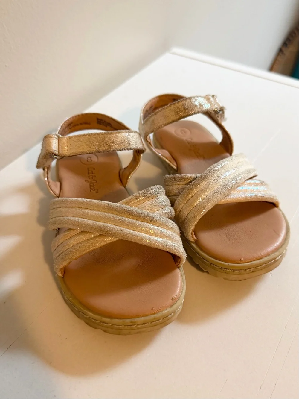 Cat & Jack Girls Metallic Gold and Brown Sandal Set